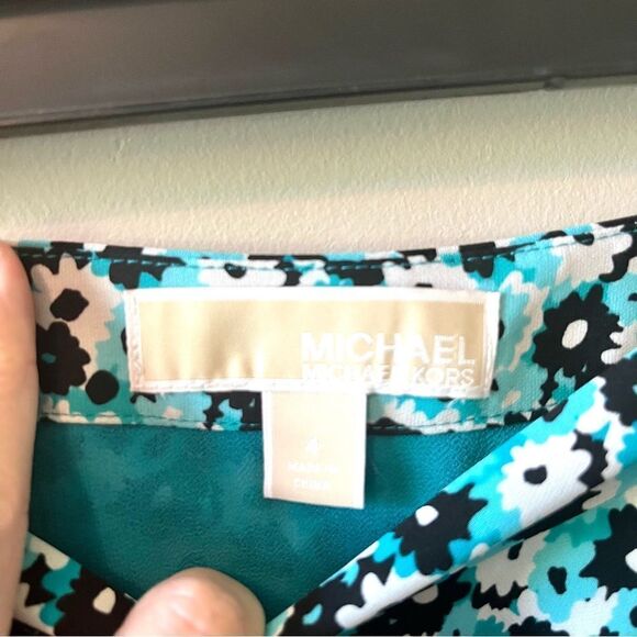 MICHAEL KORS Floral Mini Skirt Size 4 - Picture 3 of 3